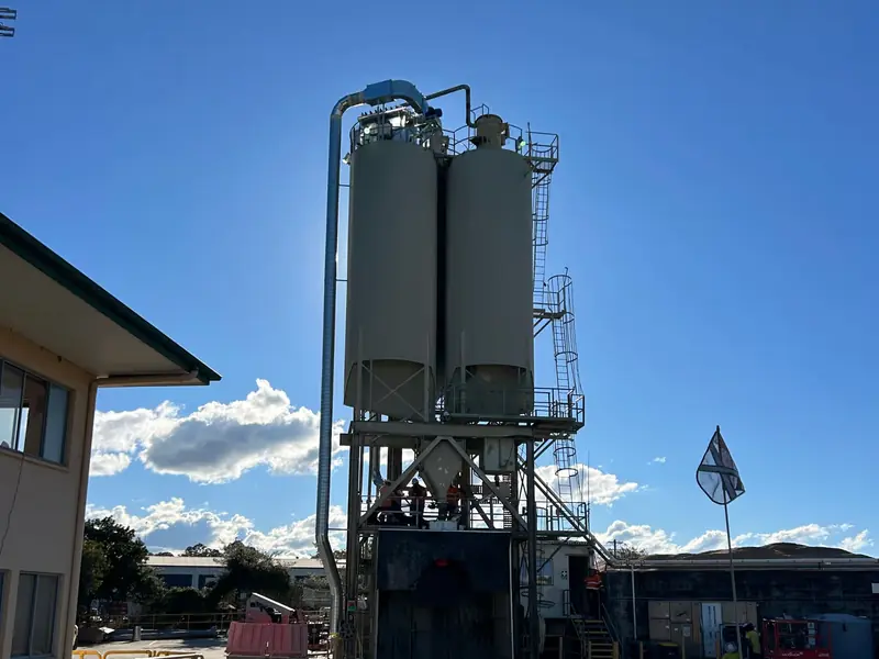 Silo top dust collector and vent line installation